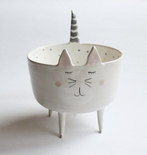 handmade painted cat mug with four supporting legs